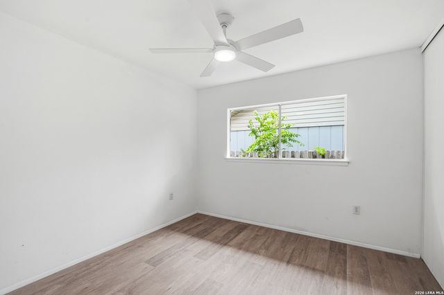 6215 CALLEN GLEN ST, San Antonio, TX 78233