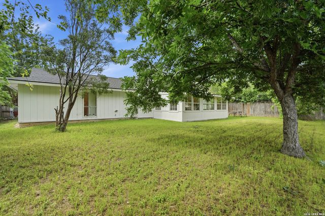 6215 CALLEN GLEN ST, San Antonio, TX 78233