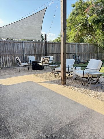 2005 Rayburn Court, College Station, TX 77840