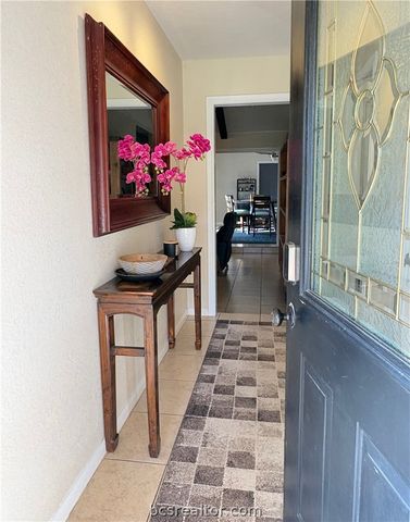 2005 Rayburn Court, College Station, TX 77840