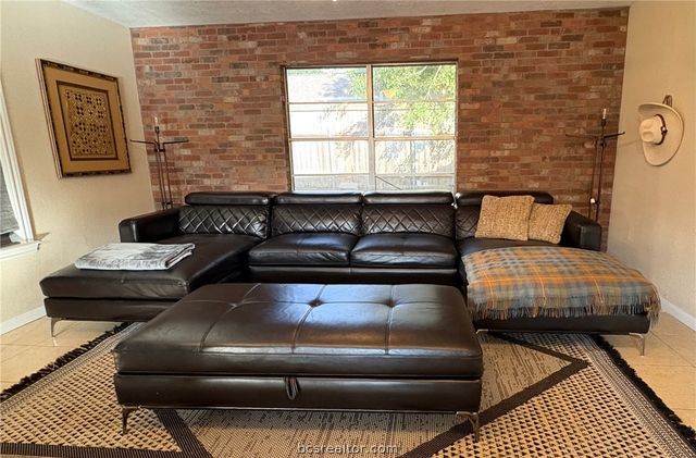 2005 Rayburn Court, College Station, TX 77840
