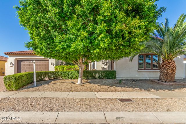 7556 W CRYSTAL Road, Glendale, AZ 85308