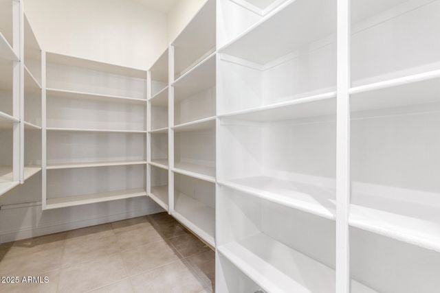 7556 W CRYSTAL Road, Glendale, AZ 85308