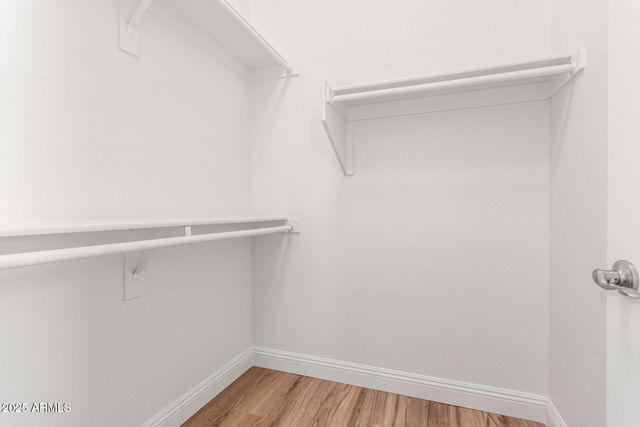 7556 W CRYSTAL Road, Glendale, AZ 85308