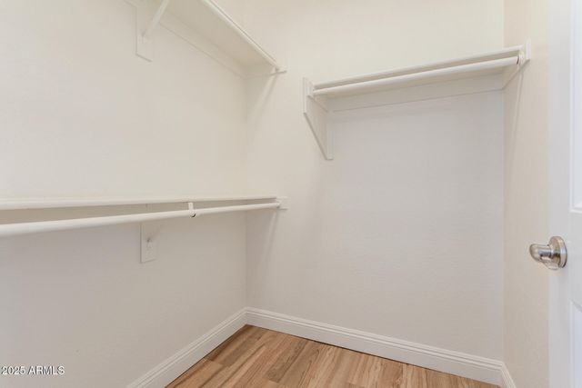 7556 W CRYSTAL Road, Glendale, AZ 85308