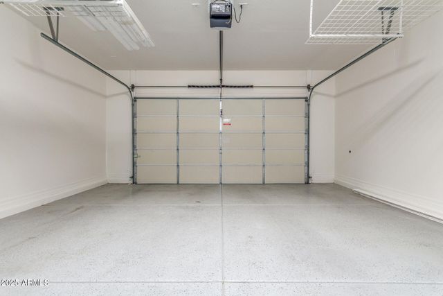 7556 W CRYSTAL Road, Glendale, AZ 85308