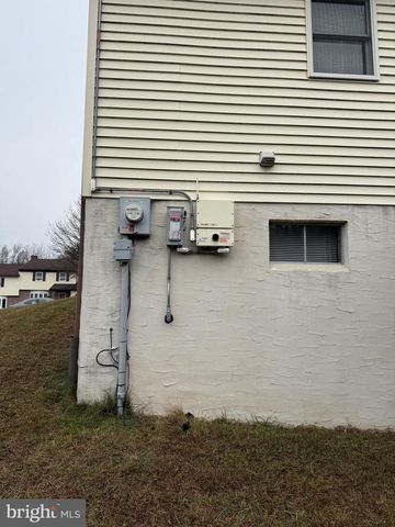 1750 GRAVEL HILL RD, Reading, PA 19608