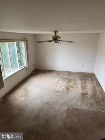 1750 GRAVEL HILL RD, Reading, PA 19608