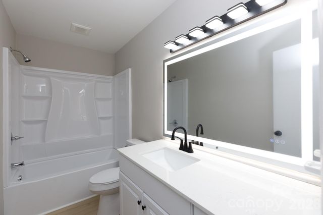 1621 Stonehill Place, Rock Hill, SC 29730