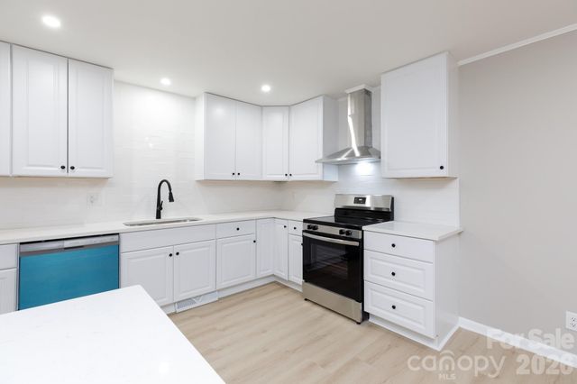 1621 Stonehill Place, Rock Hill, SC 29730