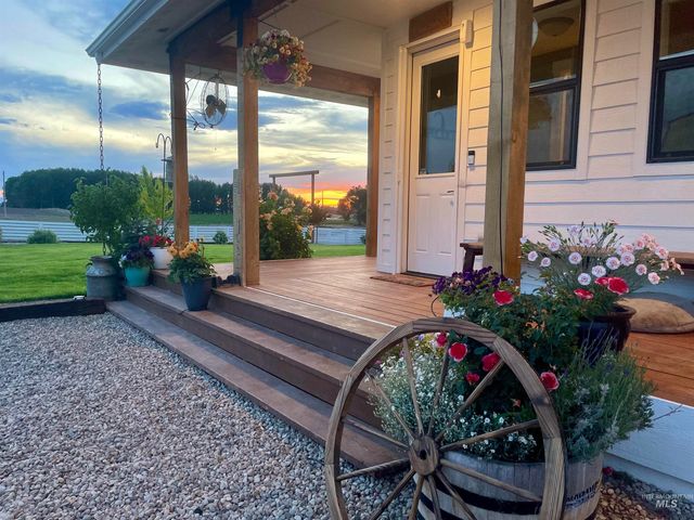 21907 Upper Pleasant Ridge Road, Caldwell, ID 83607
