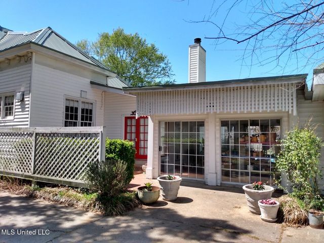 407 E Percy Street, Indianola, MS 38751