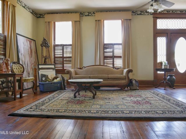 407 E Percy Street, Indianola, MS 38751