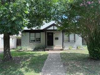 2857 W 12th Street, Dallas, TX 75211