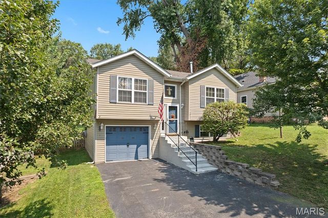1011 Vine Street, Collinsville, IL 62234