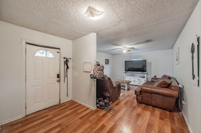1941 Michael Court, Pelican Bay, TX 76020