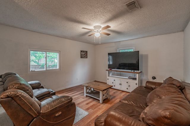 1941 Michael Court, Pelican Bay, TX 76020