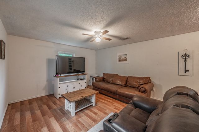 1941 Michael Court, Pelican Bay, TX 76020