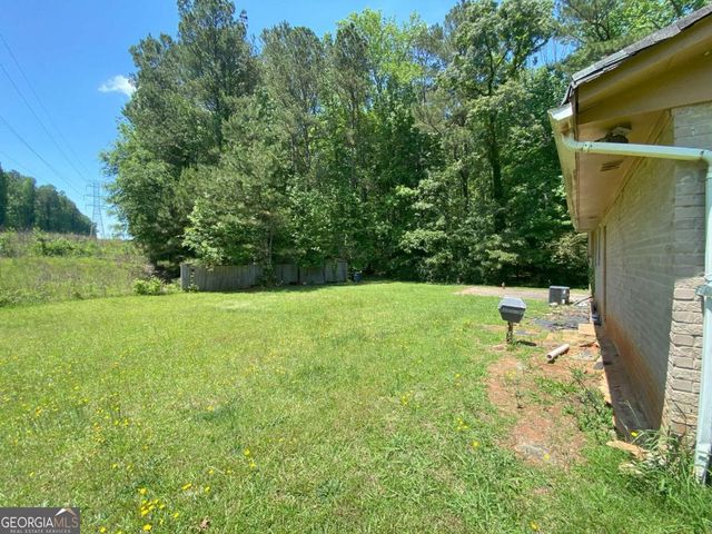 180 N Star Trail SW, South Fulton, GA 30331