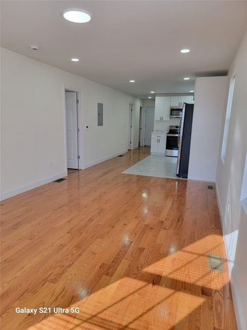 255 Ohio Avenue, Providence, RI 02905