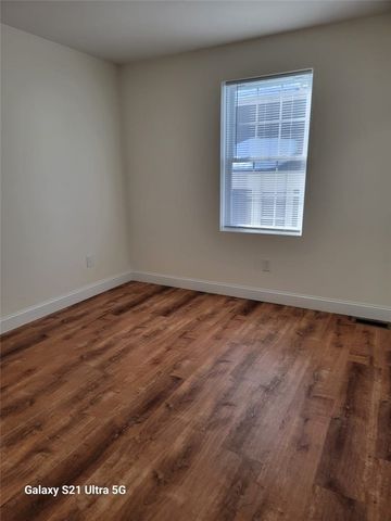 255 Ohio Avenue, Providence, RI 02905