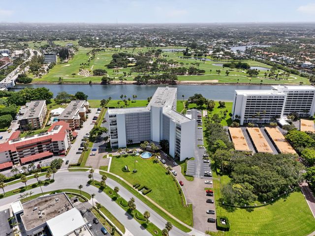 336 Golfview Road 905, North Palm Beach, FL 33408