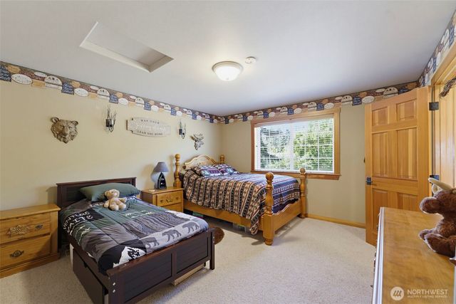 10710 417th Street E, Eatonville, WA 98328