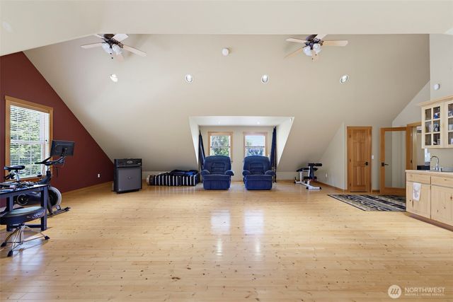 10710 417th Street E, Eatonville, WA 98328