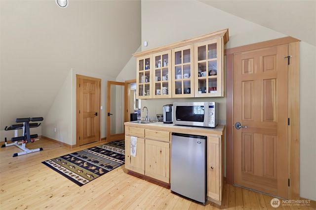 10710 417th Street E, Eatonville, WA 98328