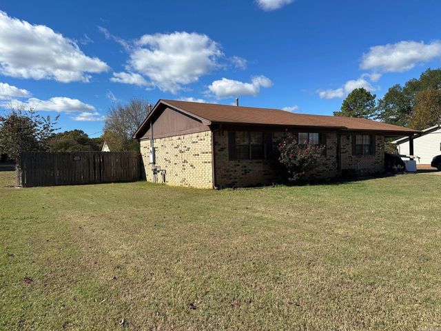 29 Westgate Drive, Searcy, AR 72143