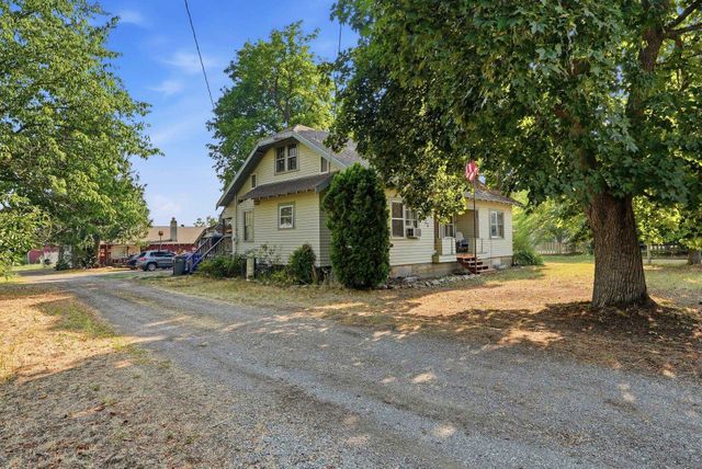 9922 E Upriver Dr, Spokane, WA 99206
