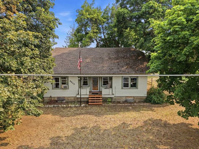 9922 E Upriver Dr, Spokane, WA 99206