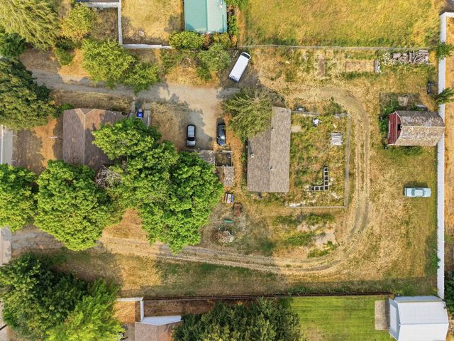 9922 E Upriver Dr, Spokane, WA 99206