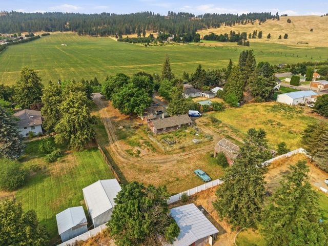 9922 E Upriver Dr, Spokane, WA 99206