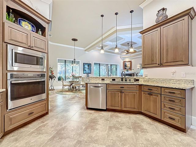 14 BLUEJACK COURT, Palm Coast, FL 32137