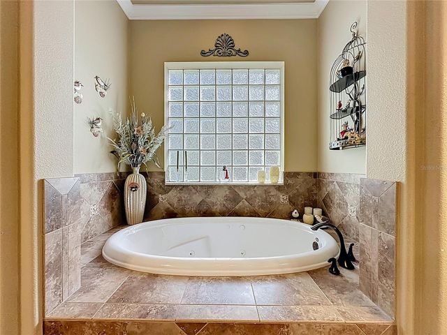 14 BLUEJACK COURT, Palm Coast, FL 32137