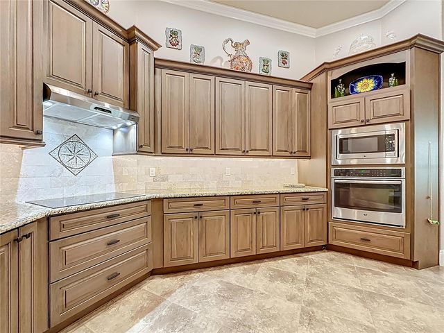 14 BLUEJACK COURT, Palm Coast, FL 32137