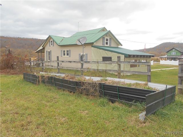 4685 Route 98, Humphrey, NY 14741