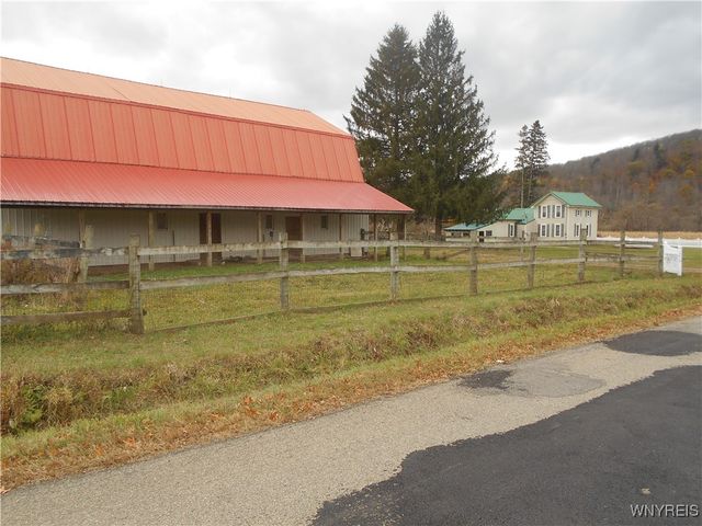 4685 Route 98, Humphrey, NY 14741