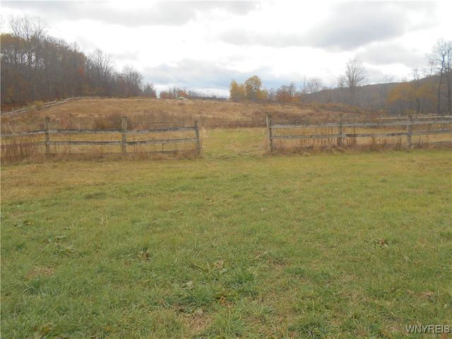 4685 Route 98, Humphrey, NY 14741