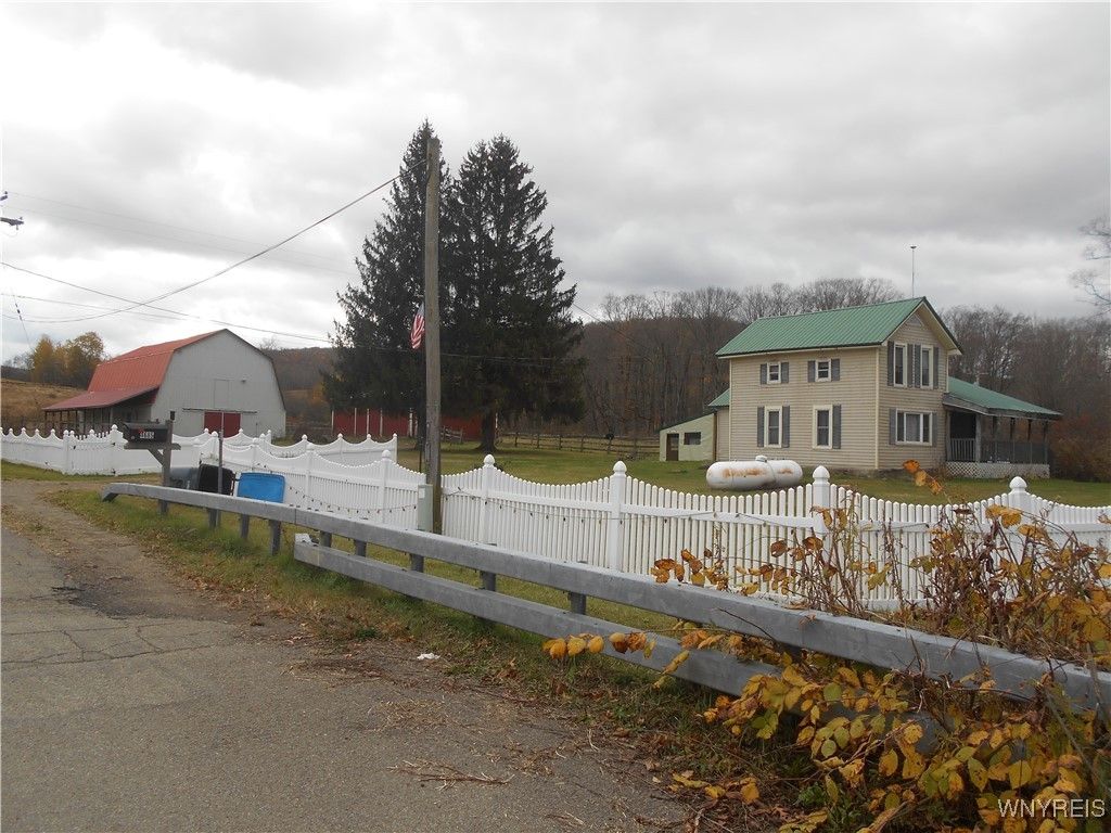 4685 Route 98, Humphrey, NY 14741