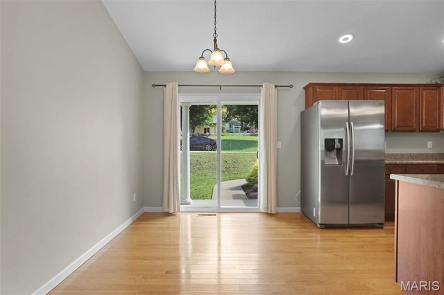 1423 E 5th Street, Washington, MO 63090