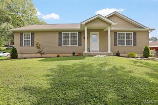 1423 E 5th Street, Washington, MO 63090