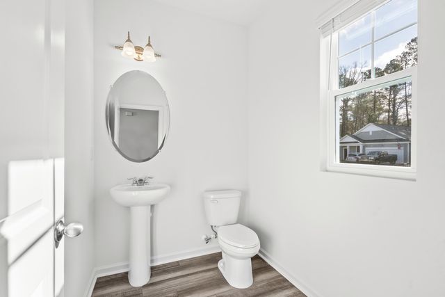 346 Sporting Dr, Aynor, SC 29511