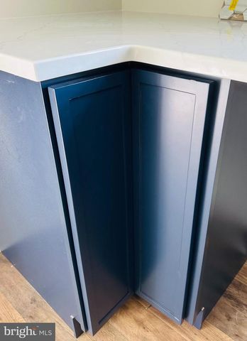 9 E POPLAR ST, Funkstown, MD 21734