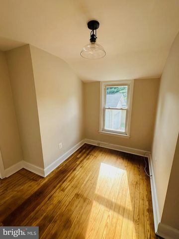 9 E POPLAR ST, Funkstown, MD 21734