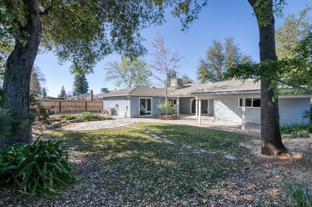 1231 W Fremont Avenue, Fresno, CA 93711