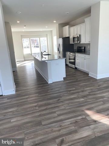 10977 BARNARD PL, White Plains, MD 20695