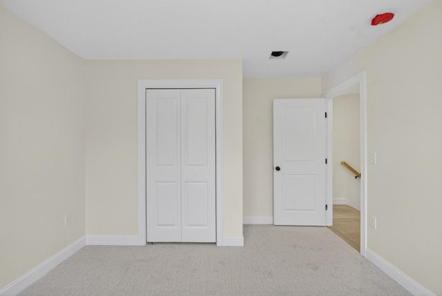 10 Blaisdell Court, Raymond, NH 03077