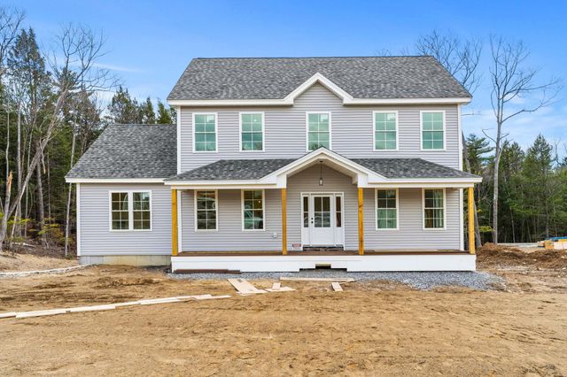 10 Blaisdell Court, Raymond, NH 03077